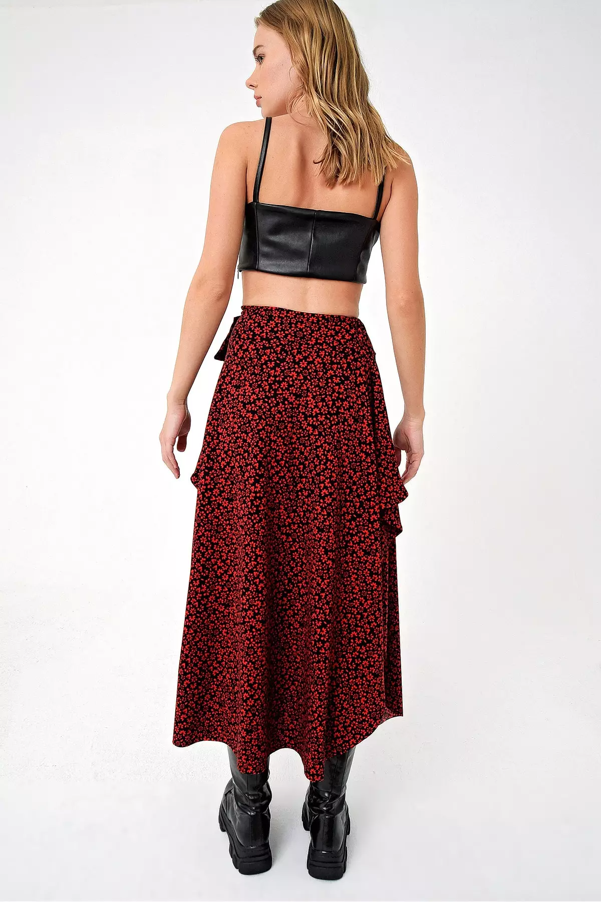 Asymmetric Cut Waist Tie Skirt