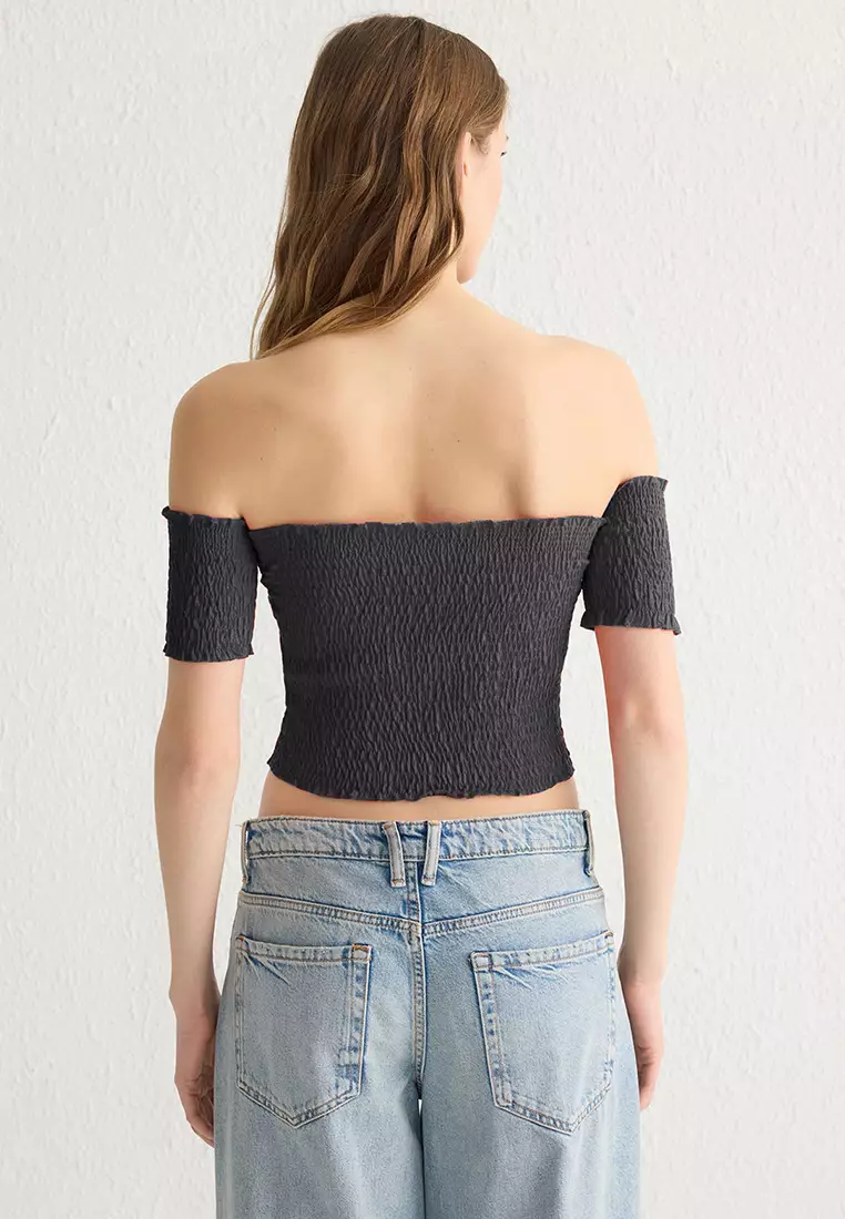 Anthracite Fitted Carmen Collar Crop Gipel Flexible Knitted Blouse