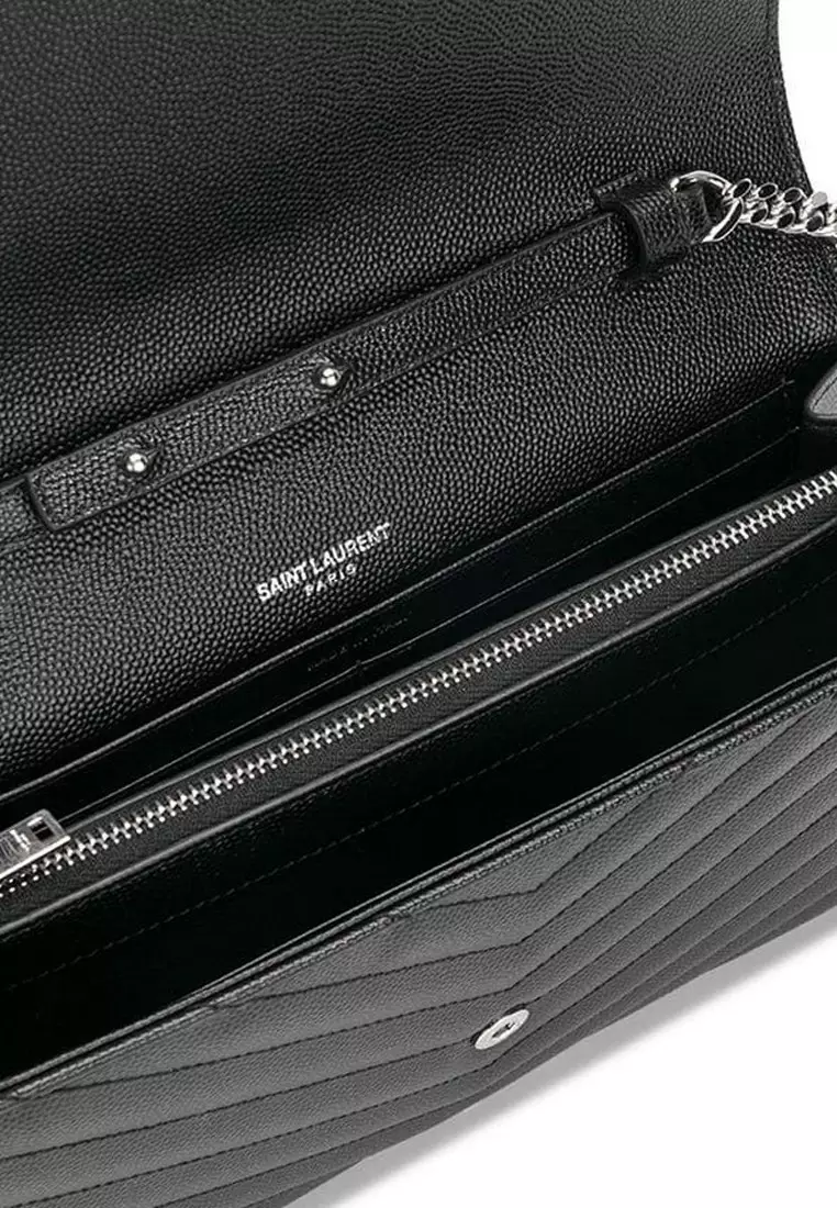 Cassandre Matelassé In Grain De Poudre Embossed Leather Chain Wallet in Black/Sliver