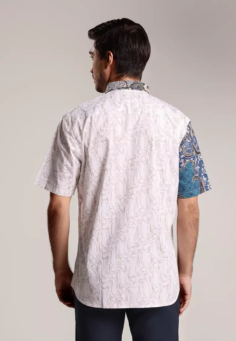 MOC - Kemeja Batik Pria Lengan Pendek Visakha - White