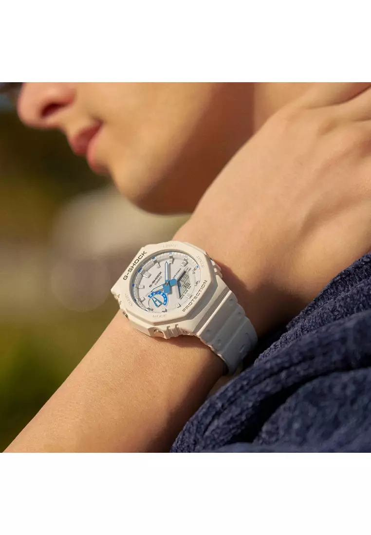 GA-2100HDS-7A Men’s Analog Digital Watch White Resin Band