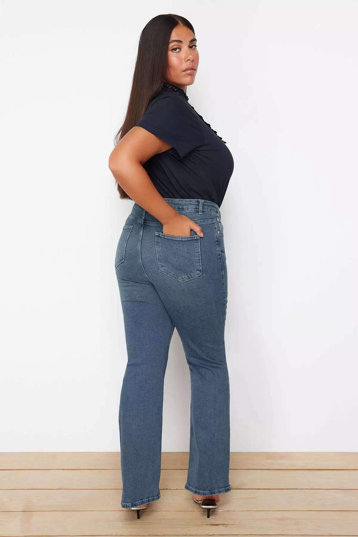Curve High Waist Spanish Leg Jeans