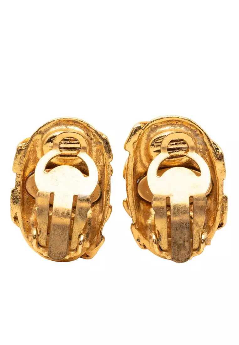 Pre-Loved Chanel Cc Oval Clip On Earrings
