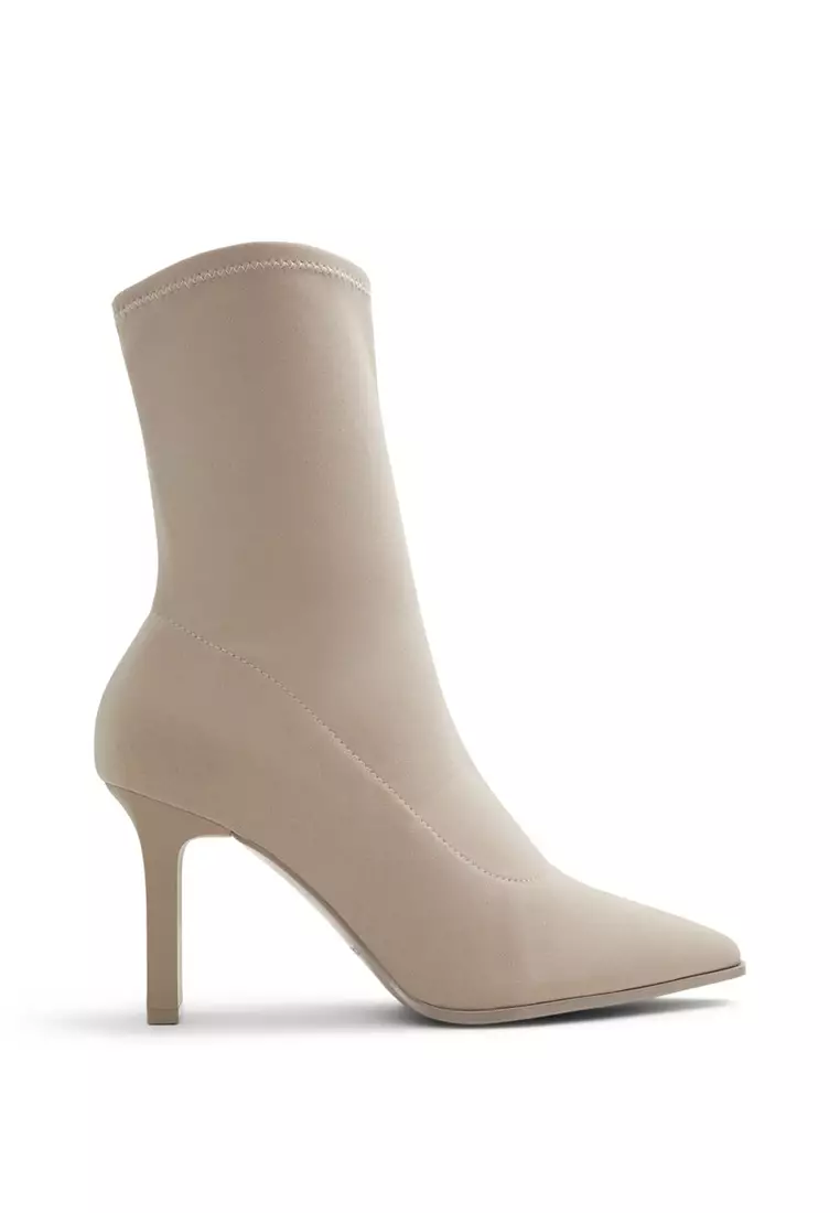 Zalora hotsell ankle boots