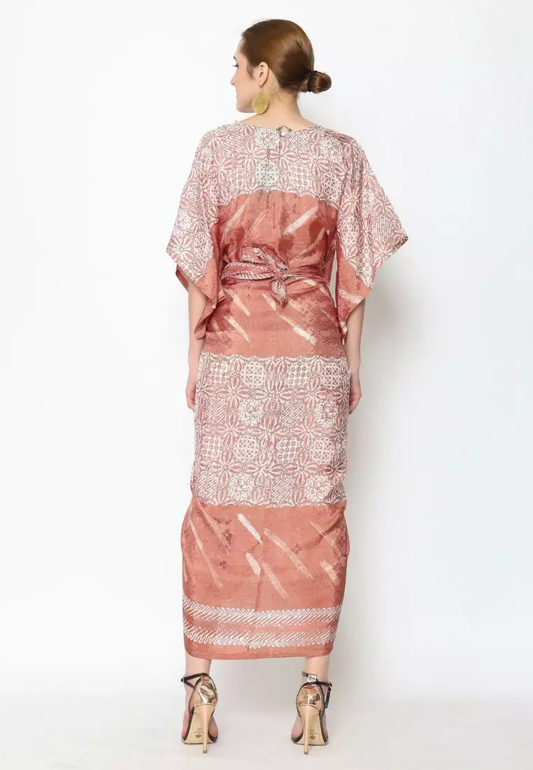 Rinjanie Batik - ZQEZ-CR - Dress Infinity Caramel - Dress Batik Ikat