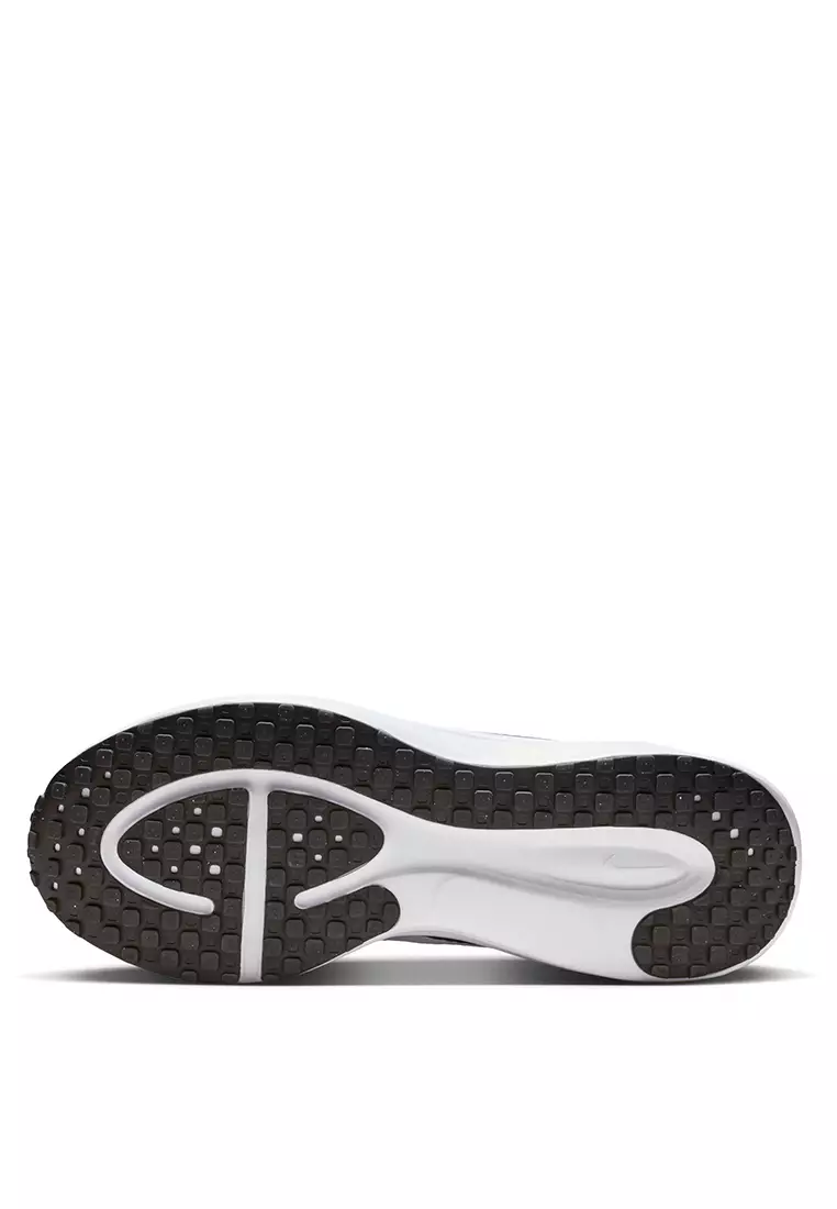 Revolution 8 Road Running Shoes