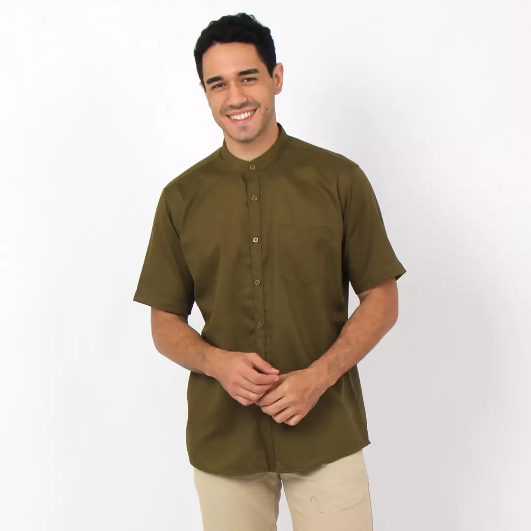 Simple Perfect Kemeja Pria Lengan Pendek Kerah Shanghai Solid Basic - 2235 Army