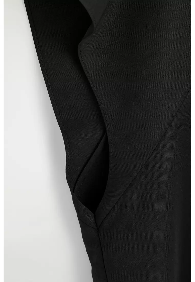 FLARED CAP-SLEEVE TOP