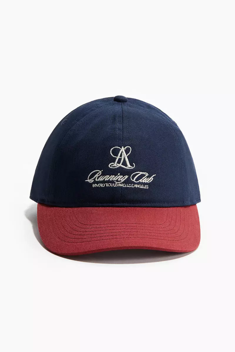 Embroidered-motif twill cap