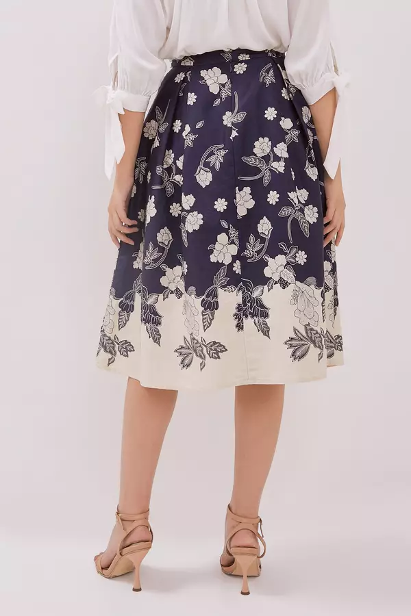 MINIMAL - Arsyana - Rok Katun Motif Bunga  - Dark Navy Warna Navy_Dark