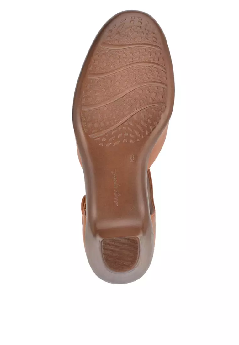 Clarice mary jane 2025 heels