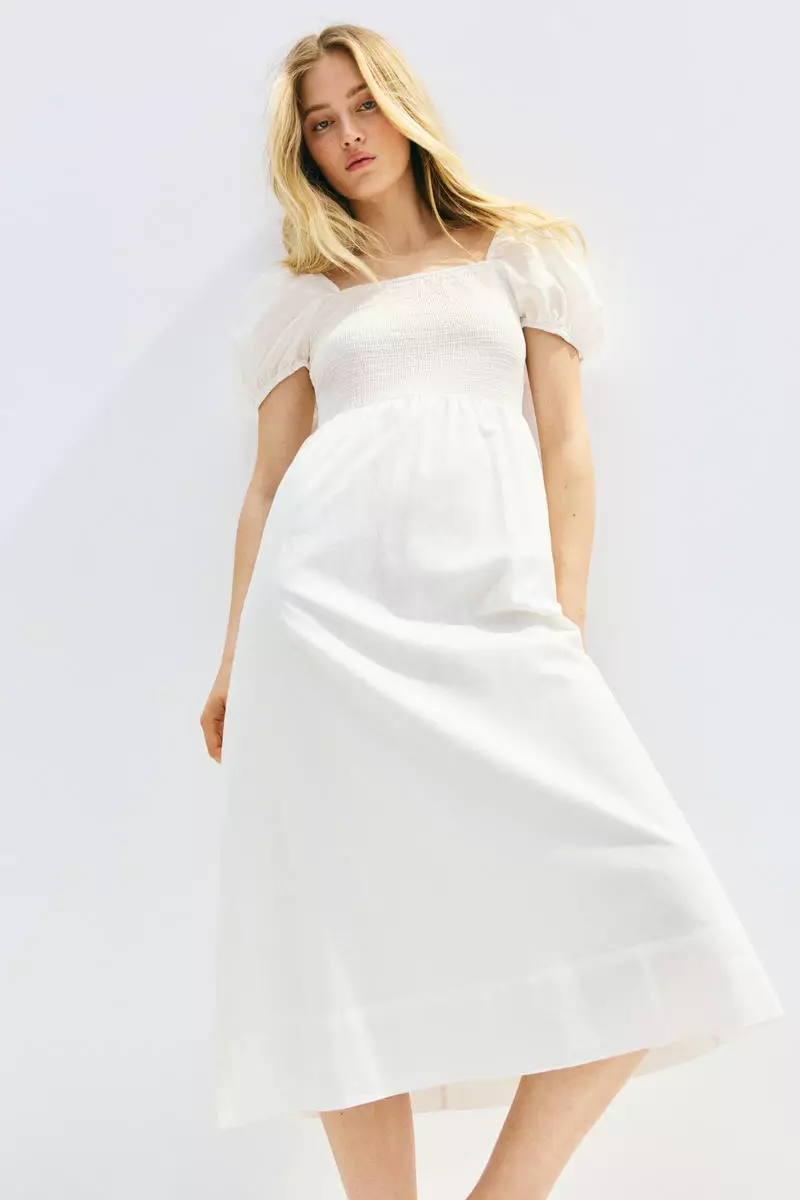 Puff-sleeved cotton dress