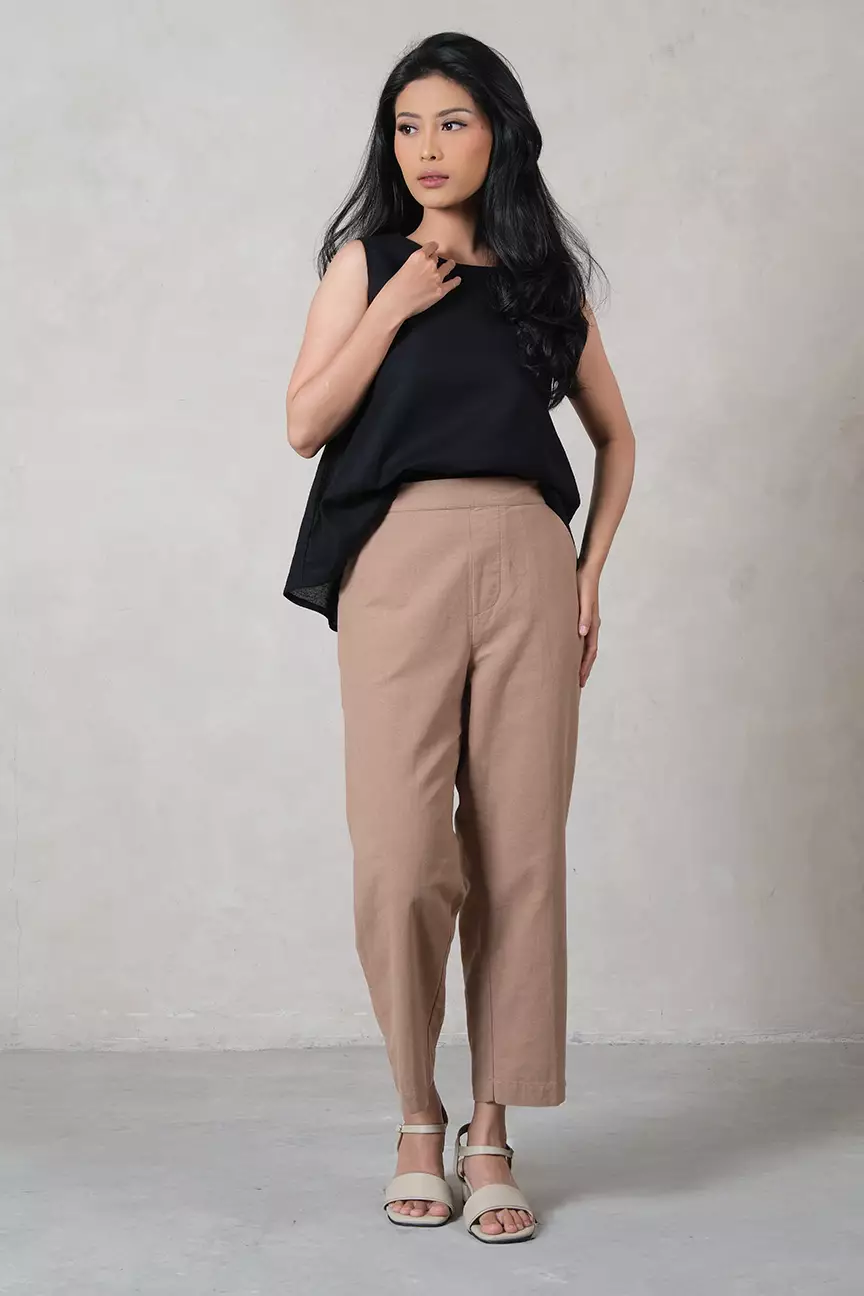Celana Panjang Emmeline Light Brown