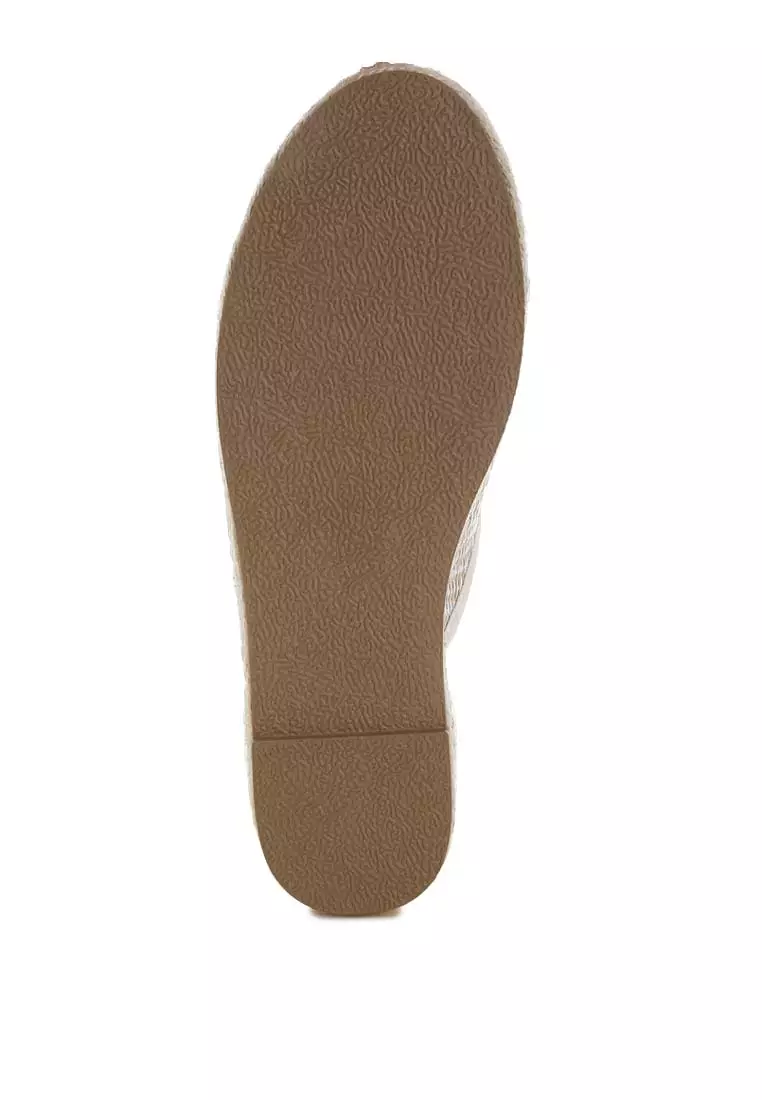 米色馬銜扣裝飾拉菲草穆勒鞋