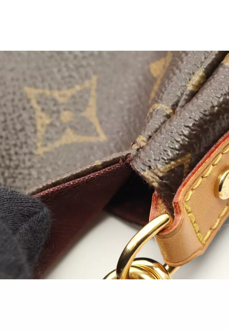 Pre-Loved Louis Vuitton Favorite MM monogram chain handbag PVC leather Brown 2WAY