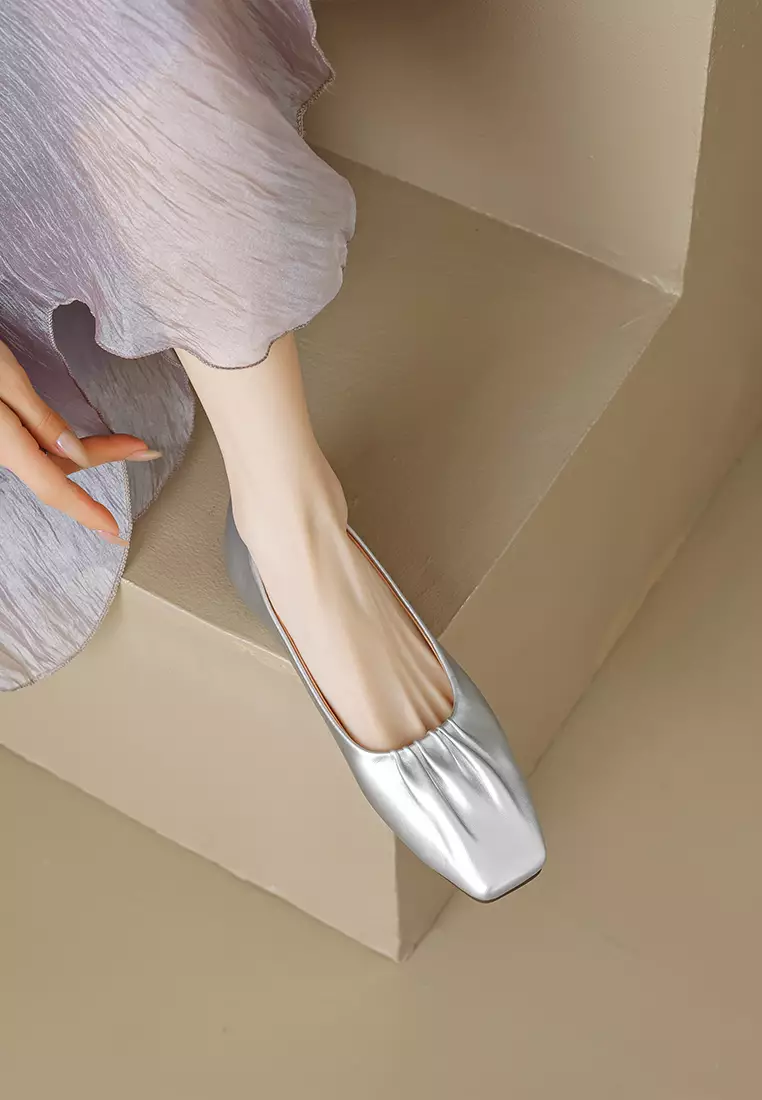 Square Toe Microfiber Leather Flat Shoes WW888-1