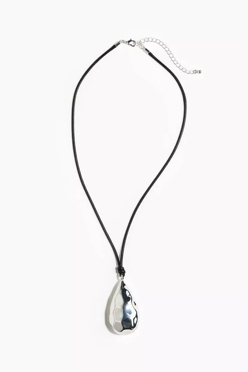 Buy H&M Necklace 2026 Online | ZALORA Philippines