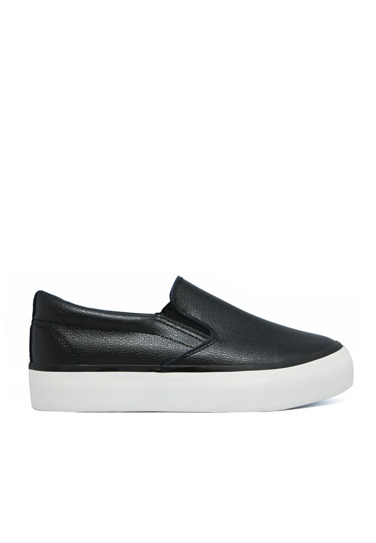 Black Slip-on 6831