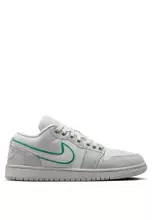 Light Smoke Grey/Summit White/Pure Platinum/Light Smoke Grey