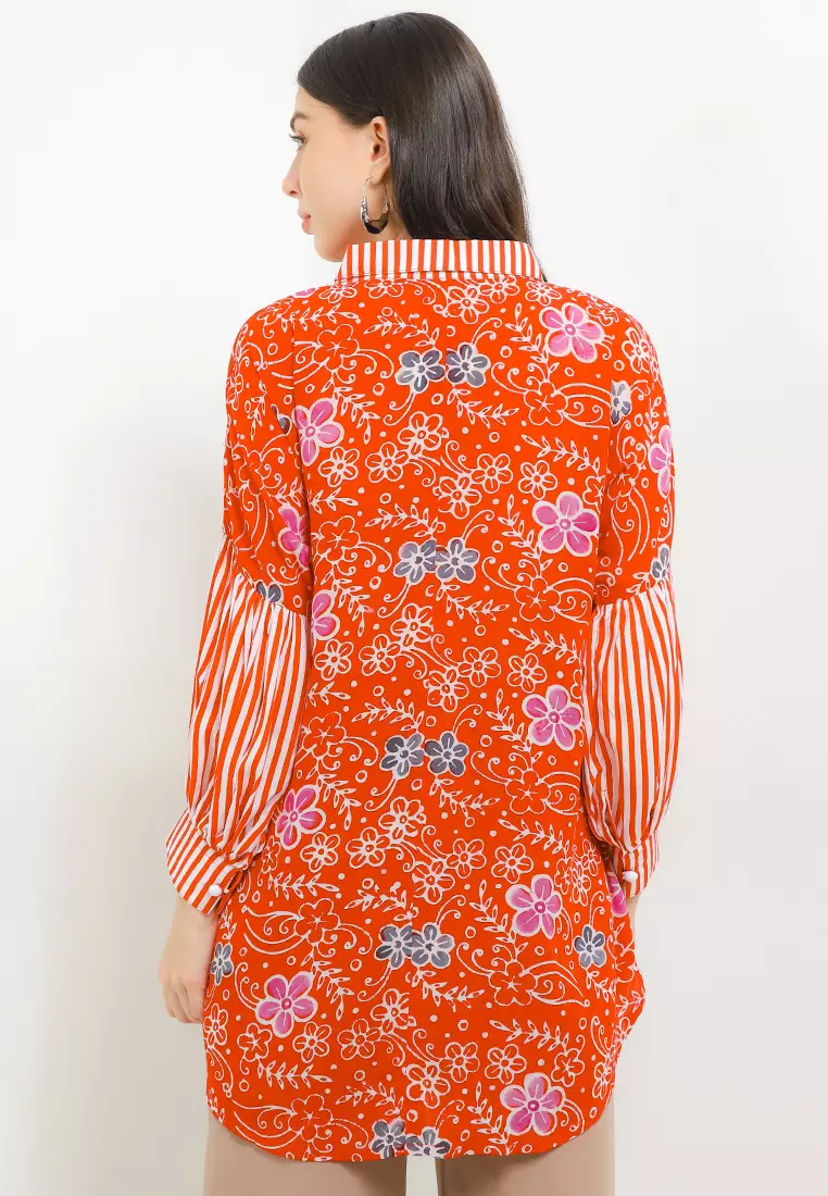 Vrui Bunga Blouse Batik