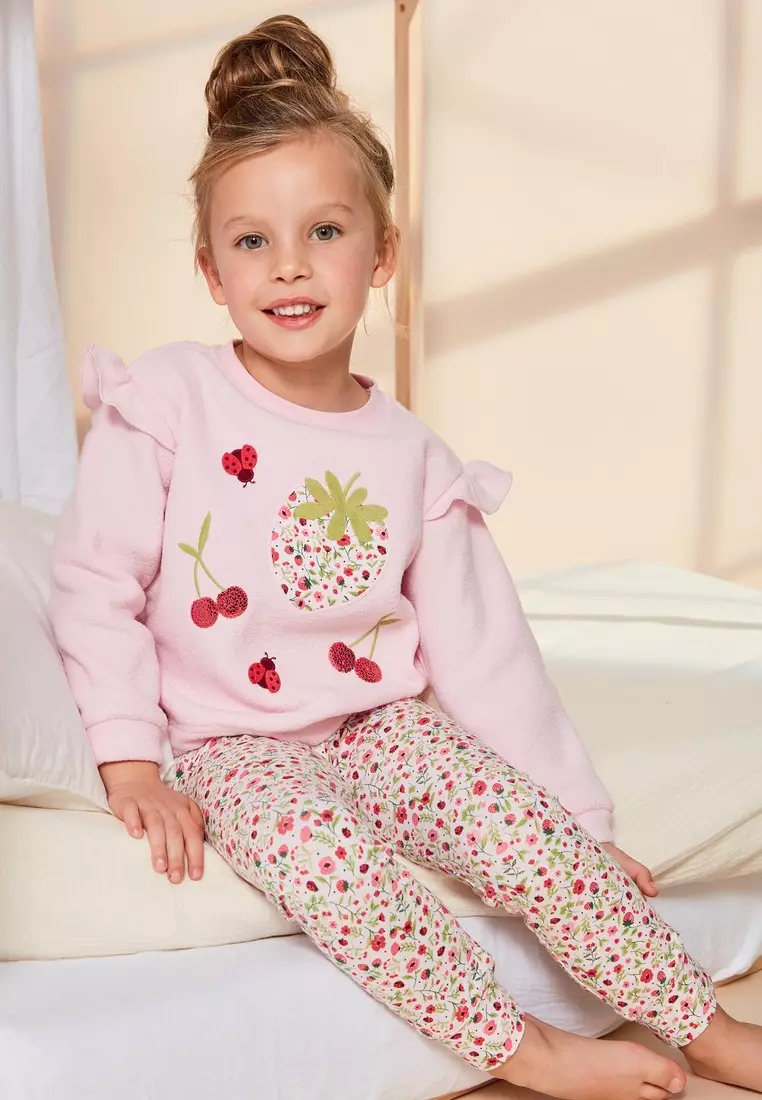 Cherry sleepwear discount
