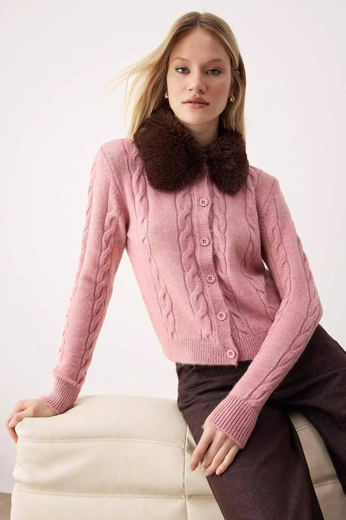 Pink Crop Fur Detailed Fitted/Full Body Knit Cardigan
