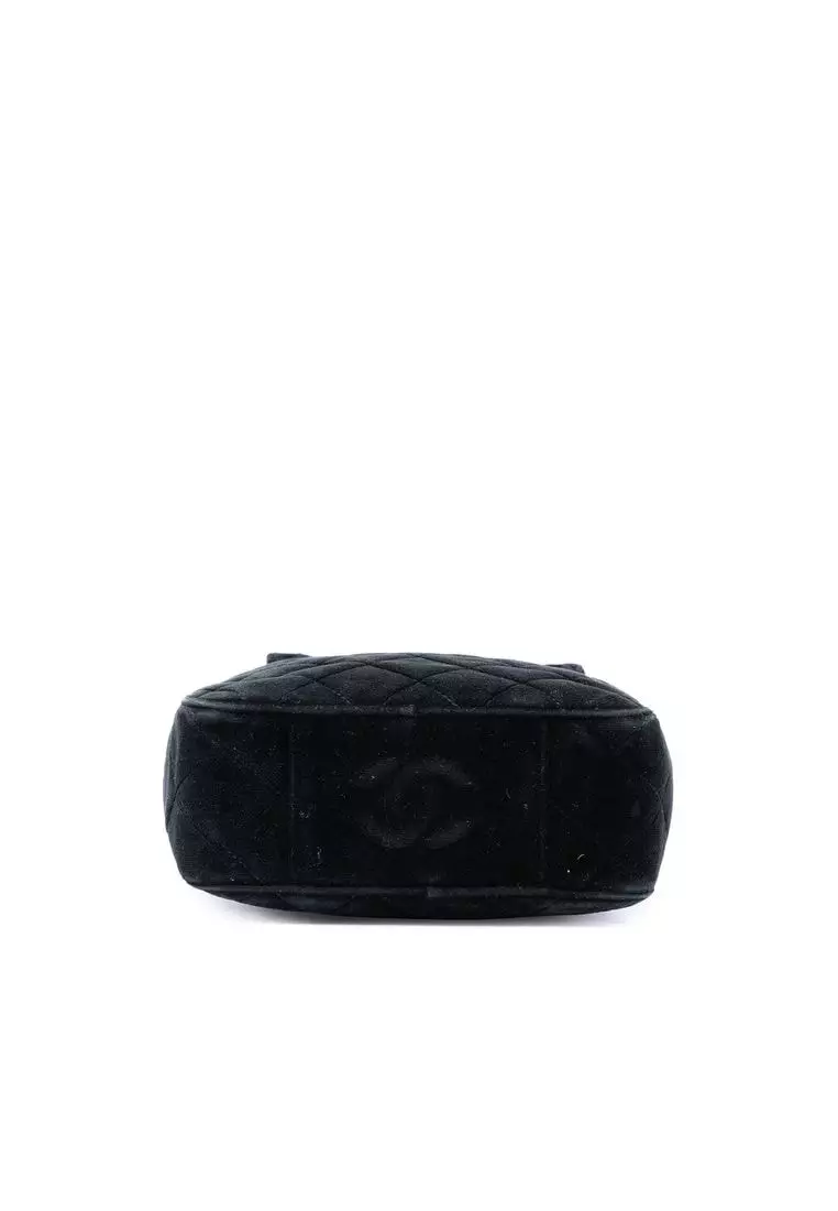 Pre-Loved Chanel Cc Quilted Velvet Handbag