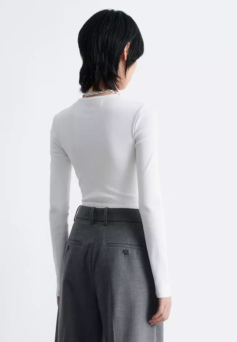 Ribbed Long-Sleeves Top