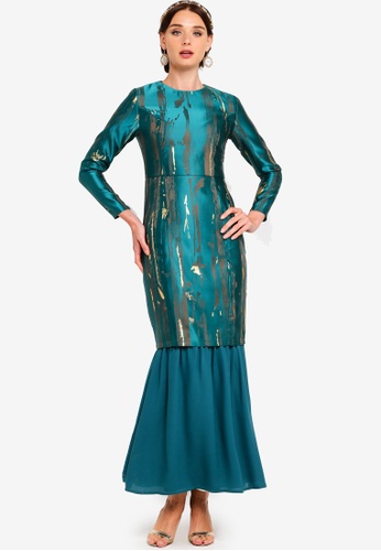 Abstract Jacquard Slim Tunic Set from Zalia in Green and Gold