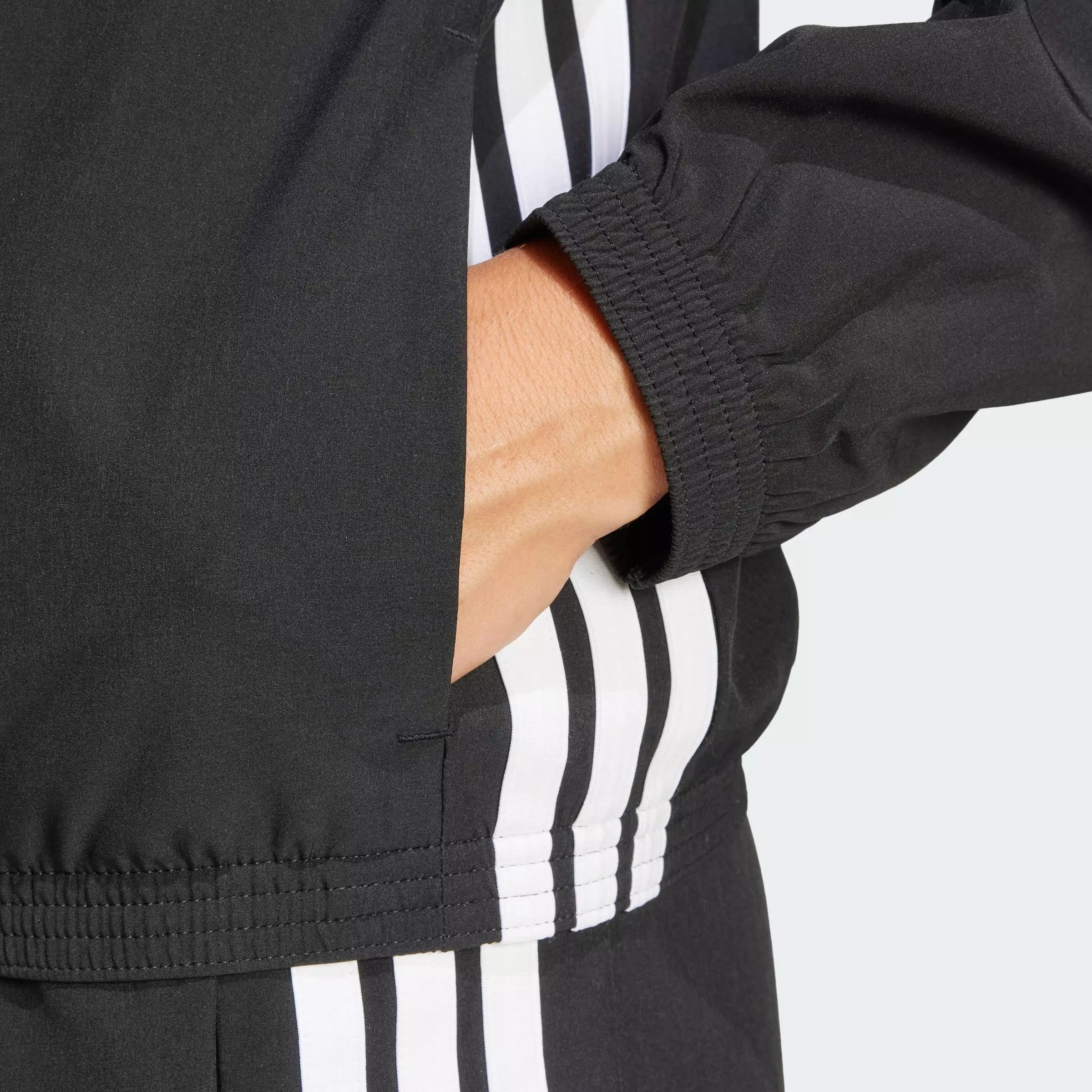 Gym & Training Train Essentials 3-Stripes Woven Warm-Up Jacket Women Black JD6539