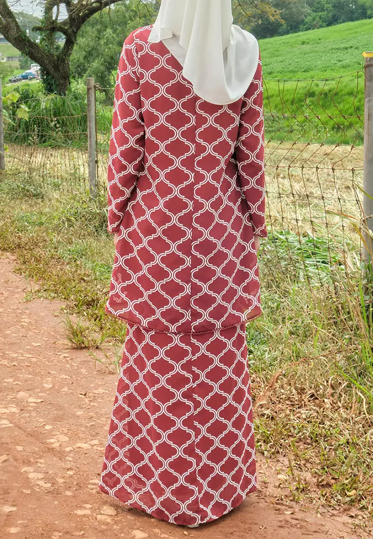 Duyong Blouse & Skirt - Maroon Moroccan