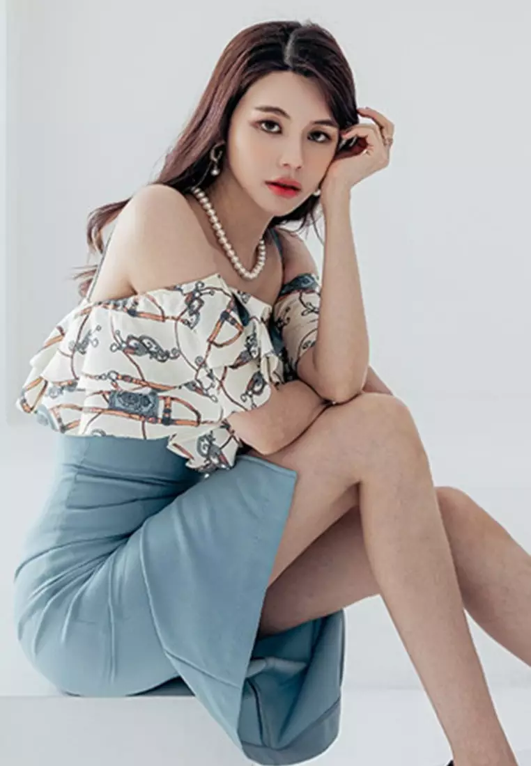 Sexy Suspender Print Ruffled Hip One Piece Dress A22022529