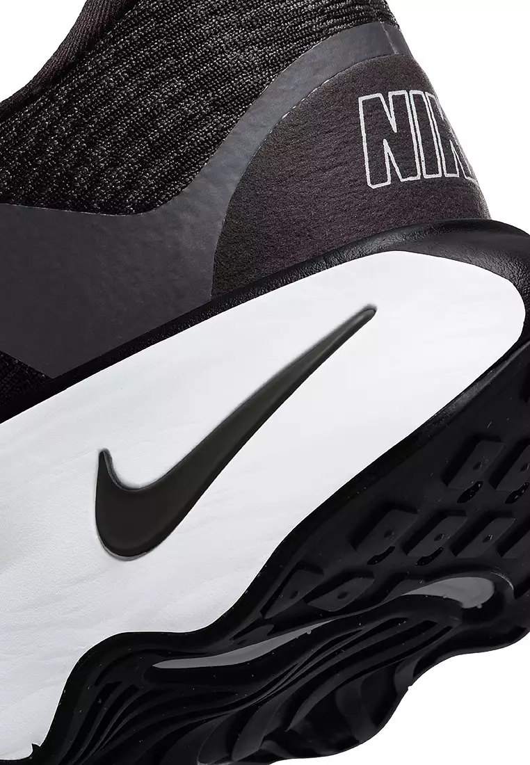 Motiva Walking Shoes