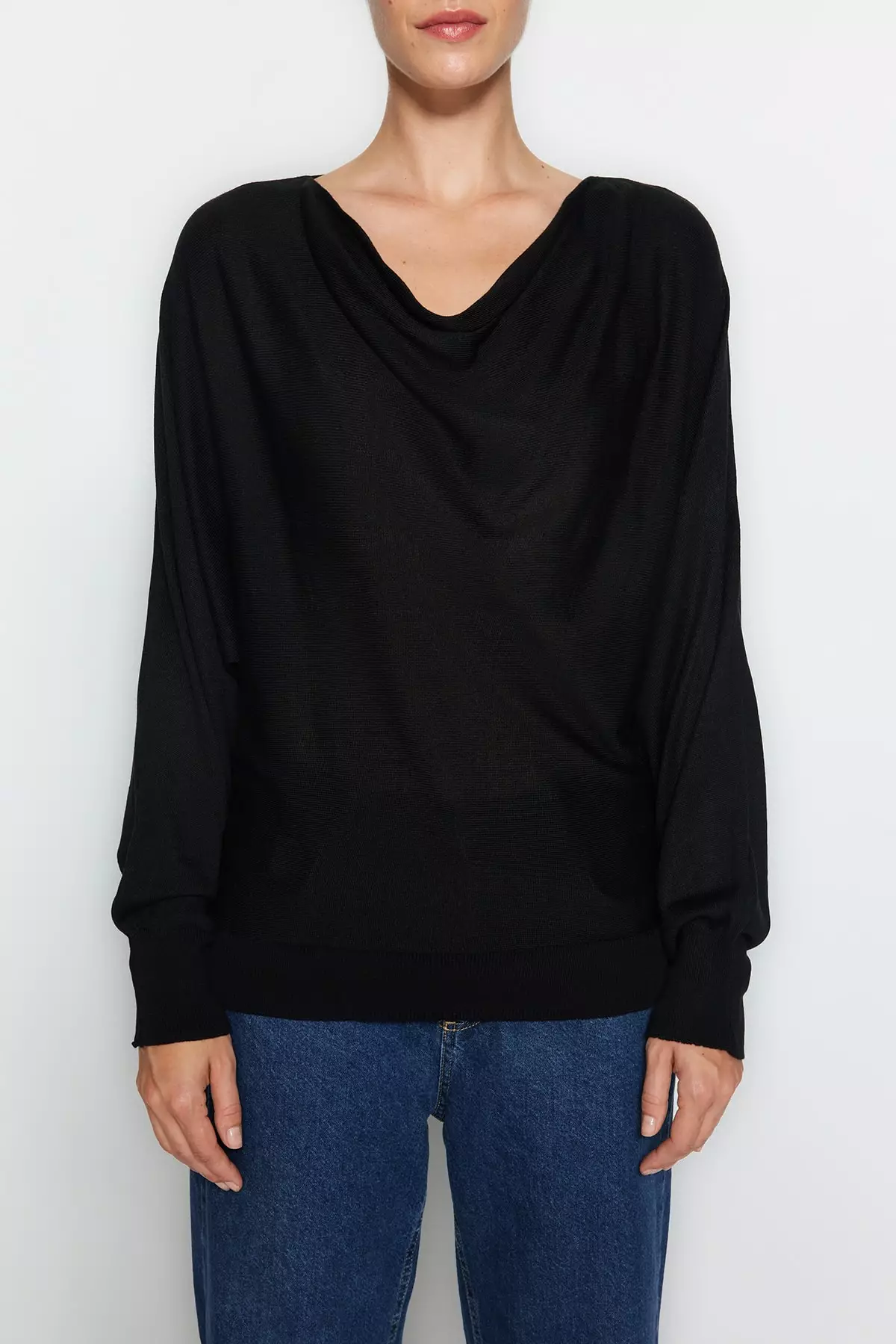 Elgar hotsell cowl neck