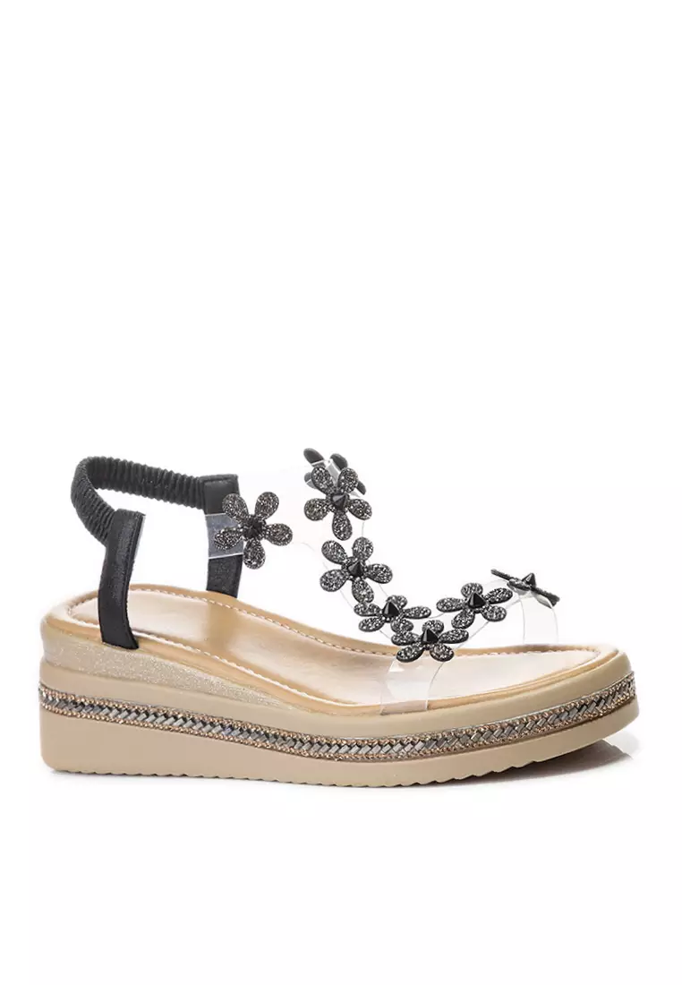 Discount on Twenty Eight Shoes  shoes - SKU: VANSA Fashionable Imitation Rhinestone Chain Platform Sandals VSW-S9760