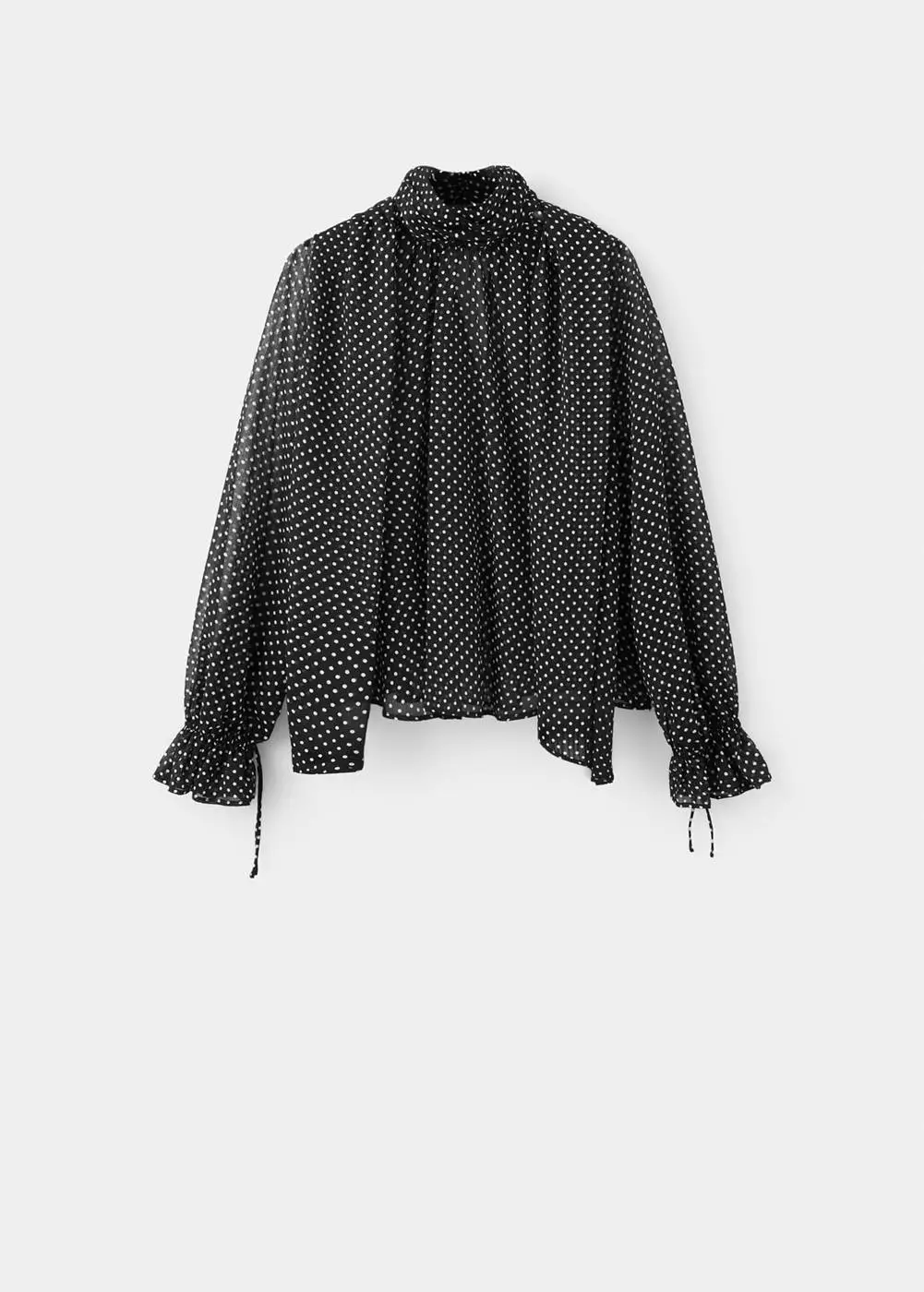 Blus polkadot leher tinggi