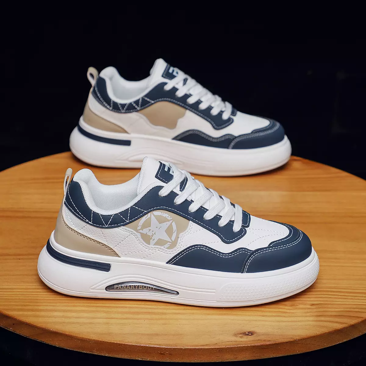 Sepatu Sporty Simple Pria Sneakers Cowok QN6626