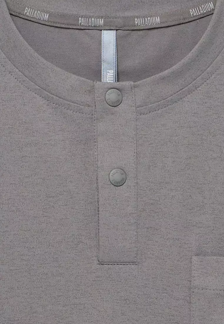 男裝 LOGO 亨利領口袋短袖T裇