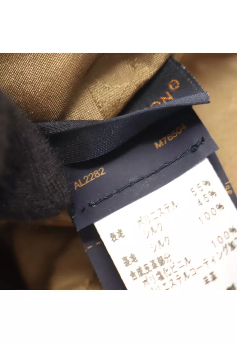 Pre-Loved Louis Vuitton cap My essential monogram cap silk PVC leather beige