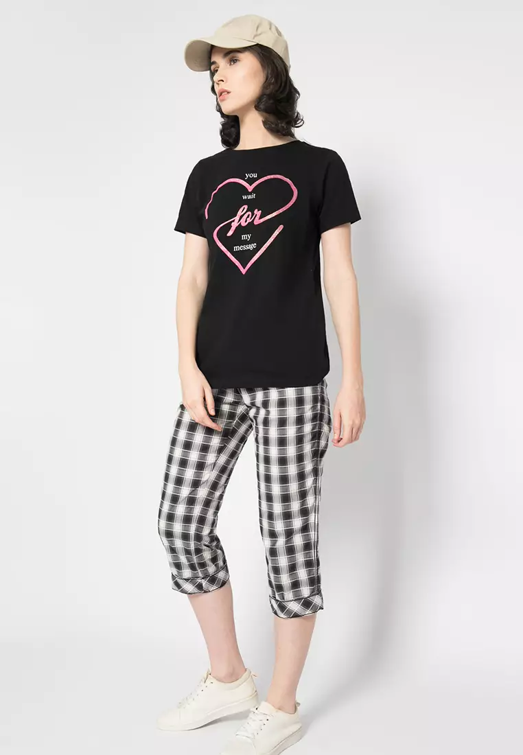 LGS - Kaos Wanita - Lengan Pendek - Motif Sablon Love  - Warna HItam - LTS.555.Q1083.018.C