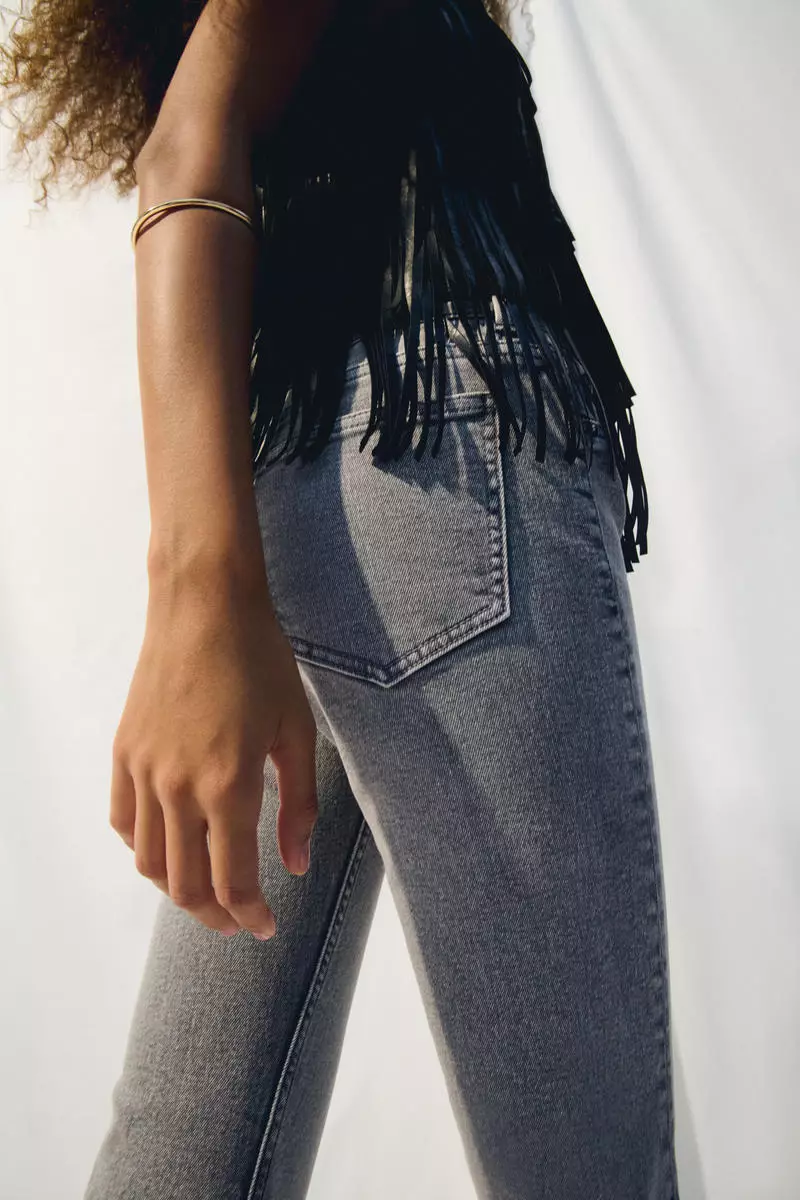 Flared Low Jeans