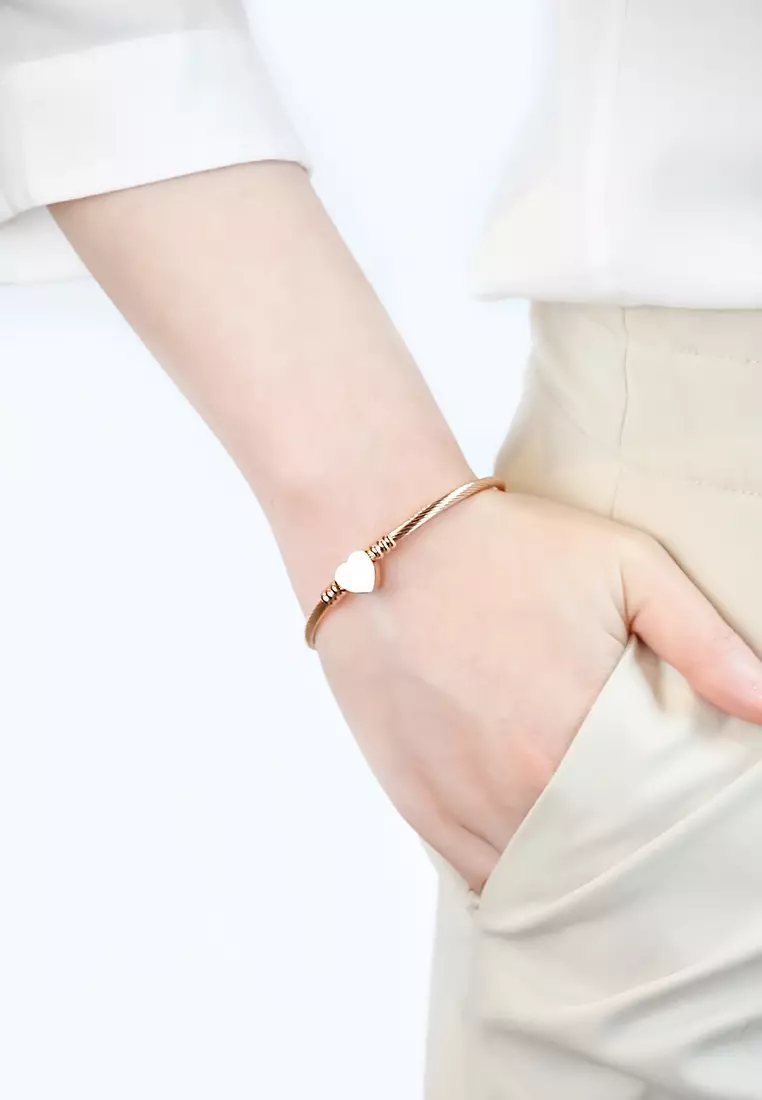 Hathaway Heart Cuff Bangle in Rose Gold