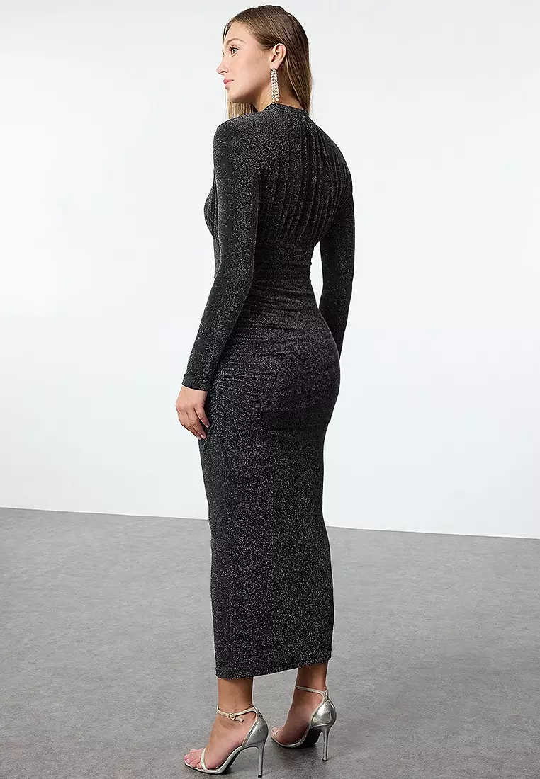 Low-Cut Window Detail Evening Dress