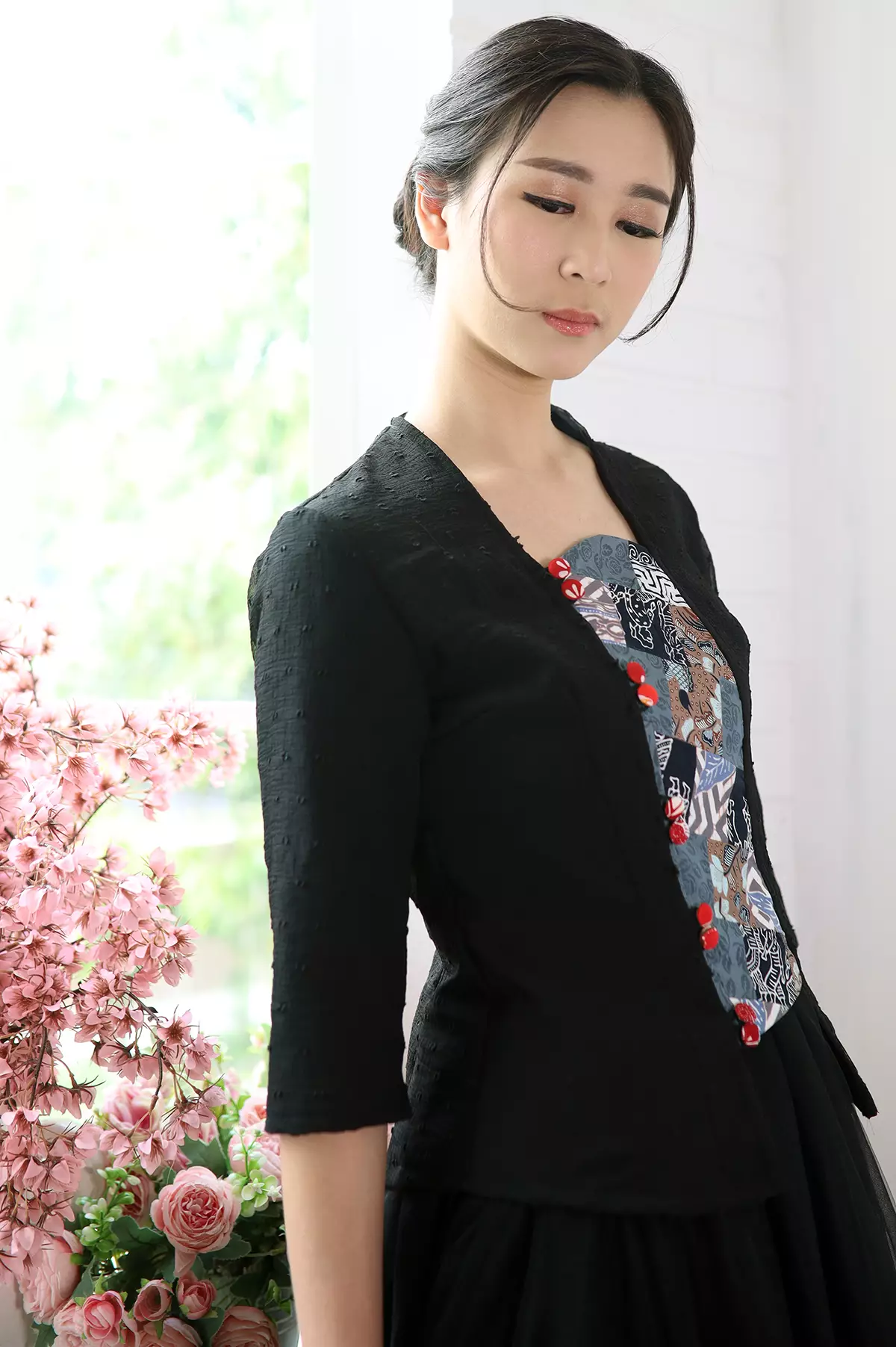 Sinok Marbel Hitam Patchwork Kebaya