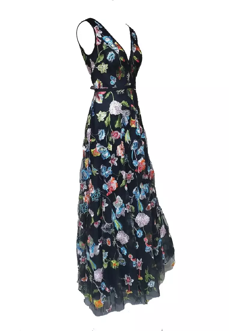 優雅飄逸花卉繡花薄紗晚禮服