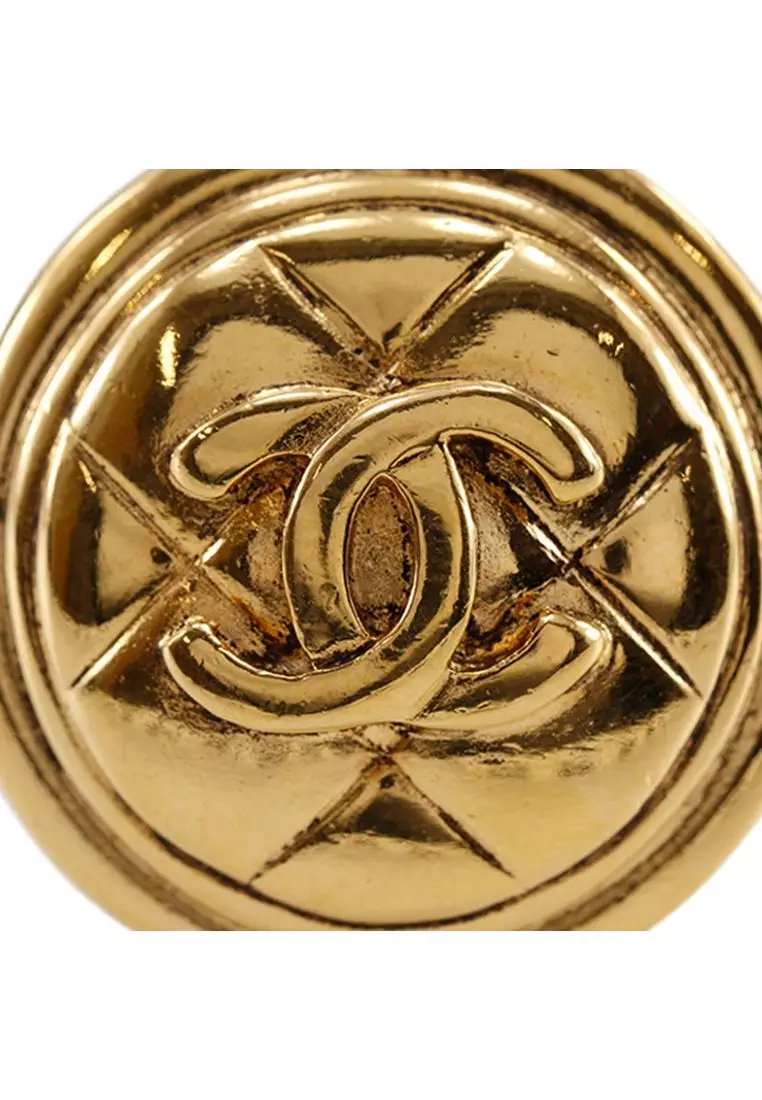 Pre-Loved Chanel Cc Gold Plated Quilted Round Clip On Earrings