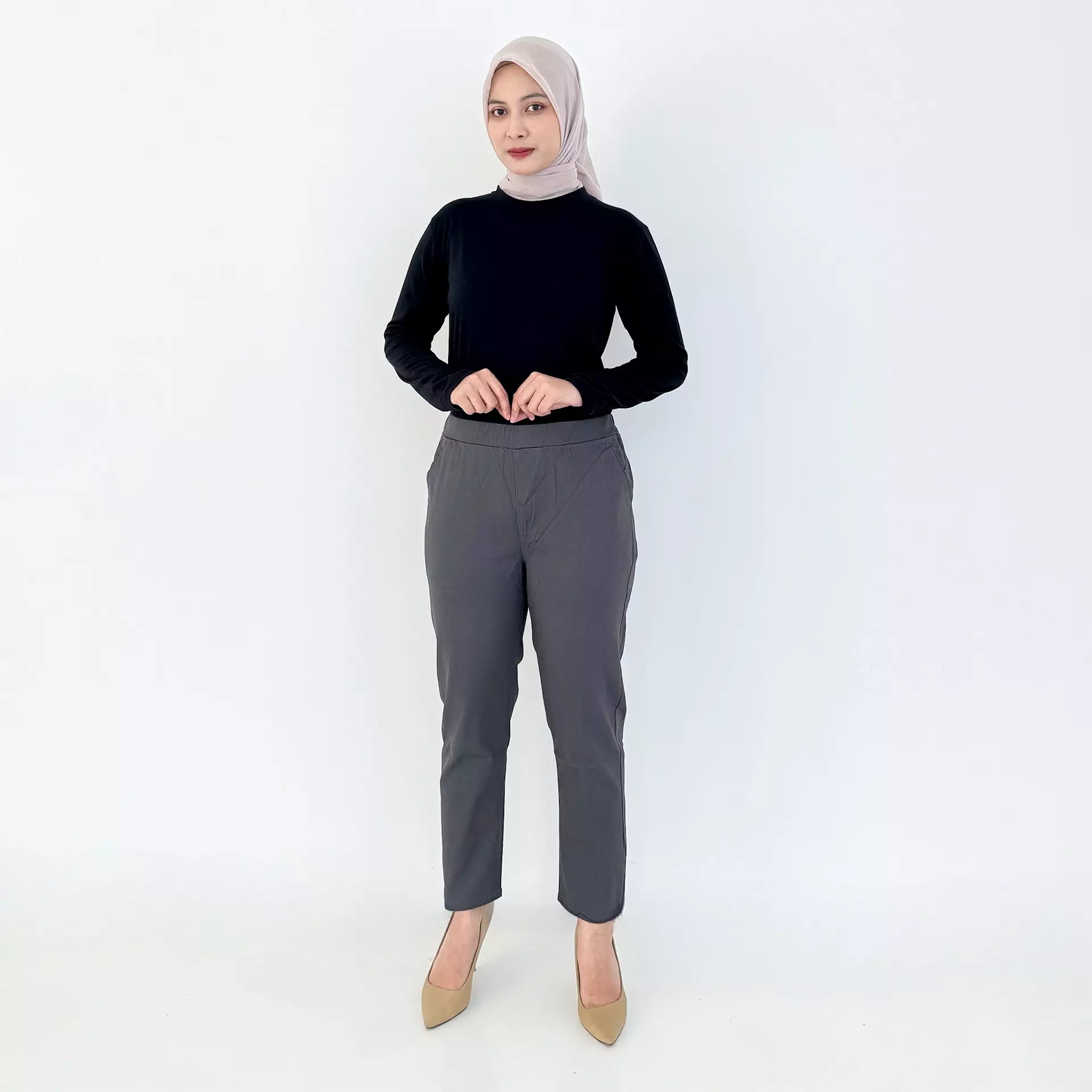 Della Cotton Pants [ABU-ABU] Celana Panjang Katun Polos Wanita Ngantor