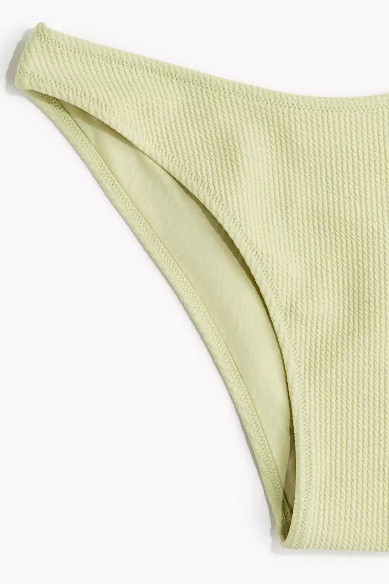 Cheeky bikini bottoms