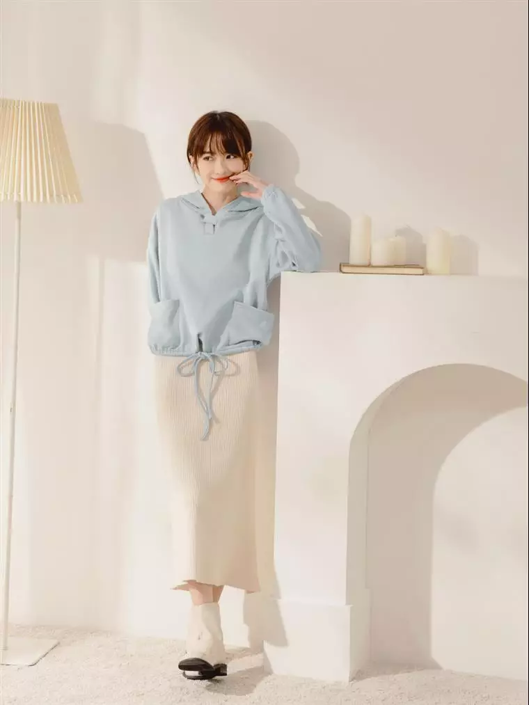 To Tie A Jumper Over Shoulders Look Kids Tie Hem Knitted Jumper By