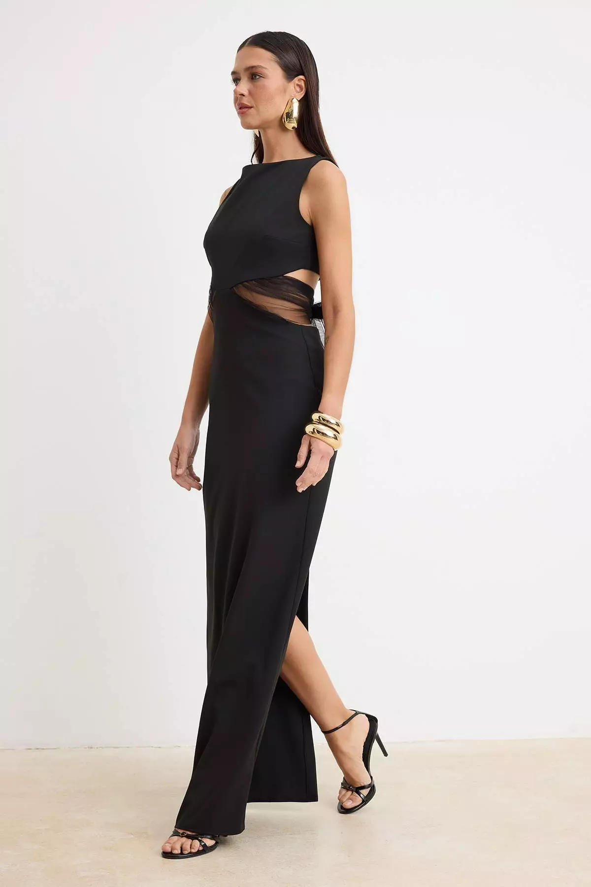 Trendyol Black Plain Woven Finike Maxi Evening Dress & Homecoming Dress  2026 | Buy Trendyol Online | ZALORA Hong Kong